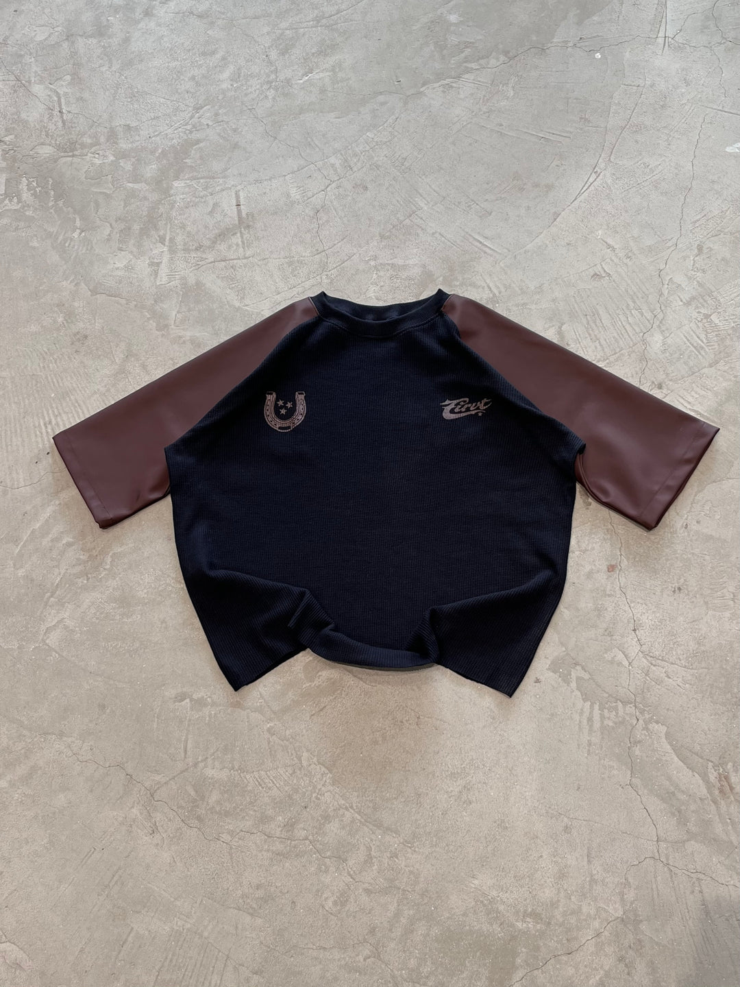 OUTLAW LEATHER WAFFLE T-SHIRT - Image 6
