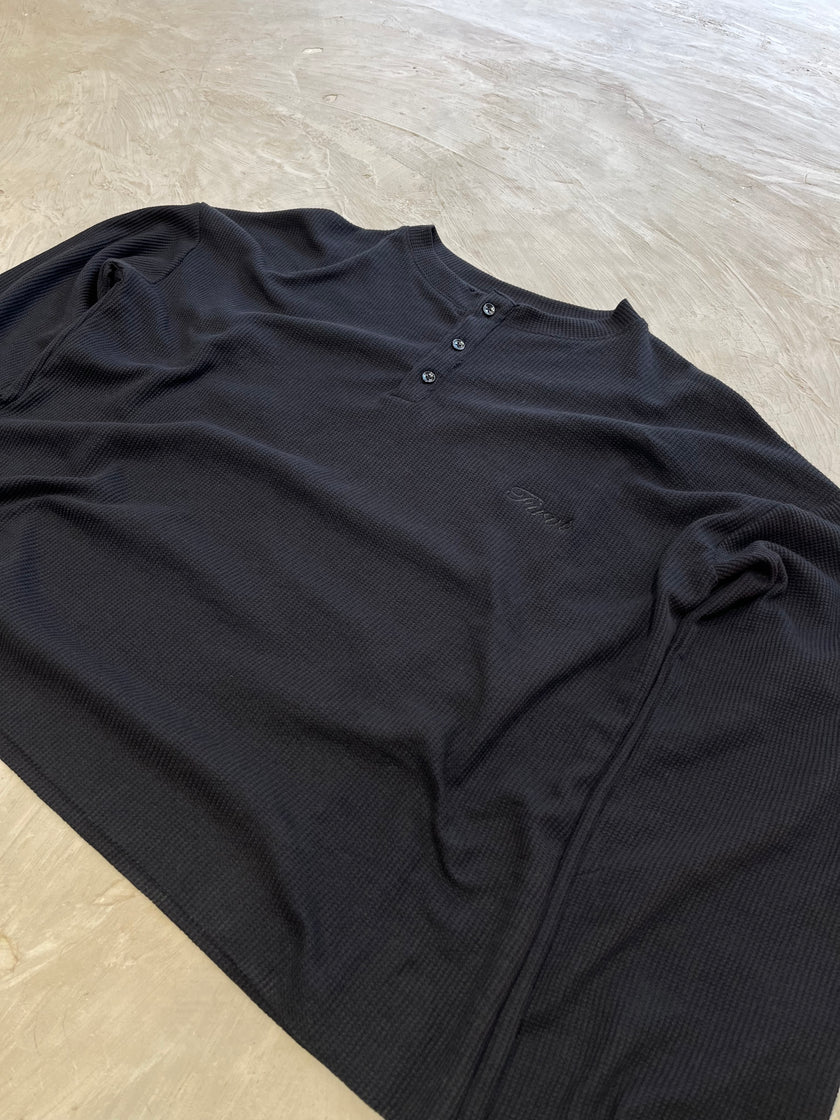 BLACK HENLEY WAFFLE - Image 2