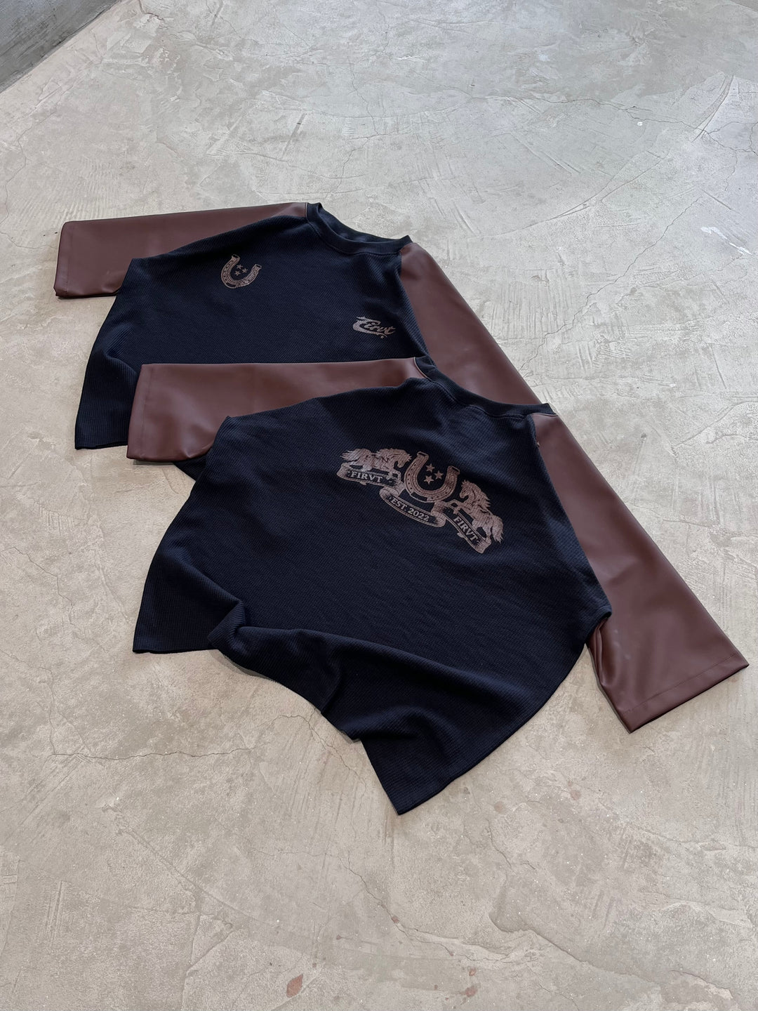 OUTLAW LEATHER WAFFLE T-SHIRT - Image 5